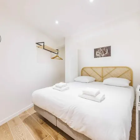Apartment Beautiful Duplex - 2br 6p - Near Montmartre Paris