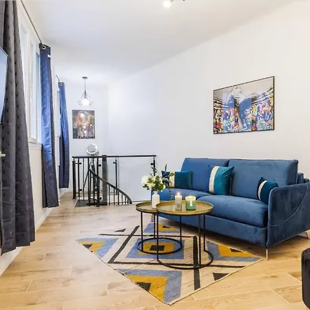 Beautiful Duplex - 2br 6p - Near Montmartre Appartamento Parigi